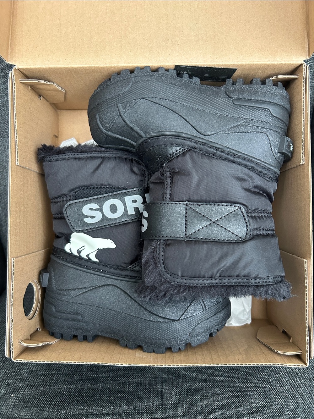 NEW 🆕 Sorel Kids Black Polar Bear Snow Boots size 8